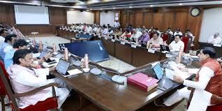 मंत्रि-परिषद में बुनियादी ढांचे, स्वास्थ्य सेवाएं और जन-कल्याण के लिए 24 हजार 200 करोड़ रूपये के निर्णय लिए