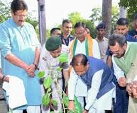 विश्व पर्यावरण दिवस पर मुख्यमंत्री विष्णु देव साय ने किया ‘एक पेड़ माँ के नाम’ अभियान 2026-27 का शुभारंभ