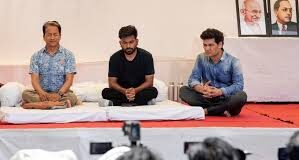 सोनम वांगचुक ने दिल्ली के जंतर मंतर पर शुरू की भूख हड़ताल