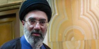Iran में सत्ता का बड़ा बदलाव! मोजतबा खामेनेई का नया पावर मॉडल, अहम फैसलों की कमान IRGC कमांडरों के हाथ