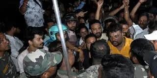 पुतला दहन को लेकर रांची में तनाव, छात्रों और पुलिस की भिड़ंत; 14 नामजद