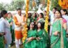 सावन की मस्ती में झूमीं महिला जन प्रतिनिधि, मुख्यमंत्री निवास में मनाया उत्सव